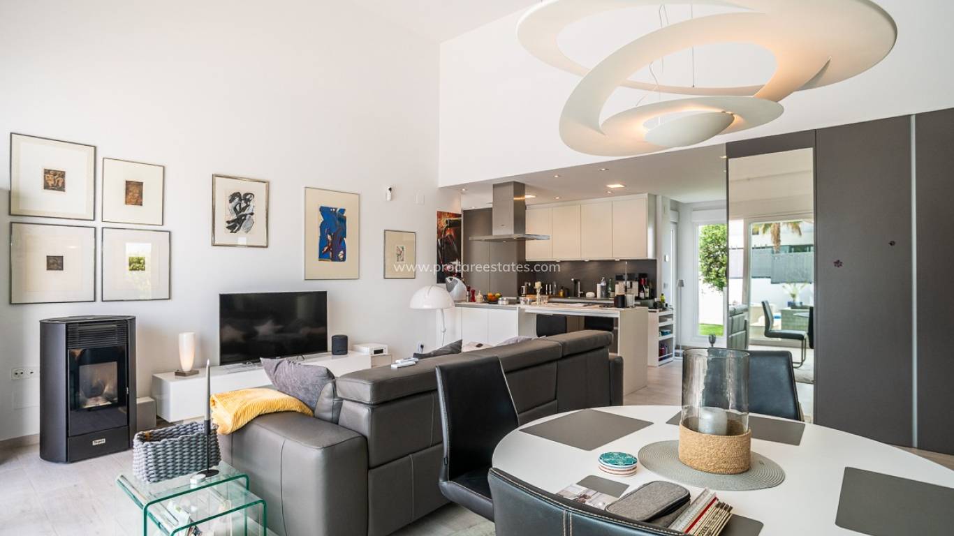 Resale - Villa - Algorfa - La Finca golf