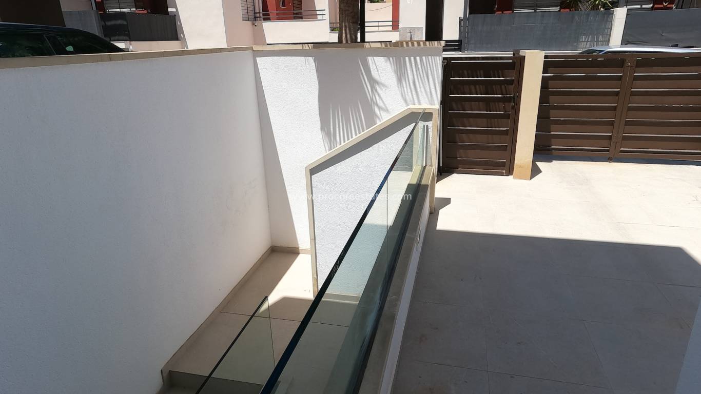 Resale - Villa - Algorfa - La Finca golf