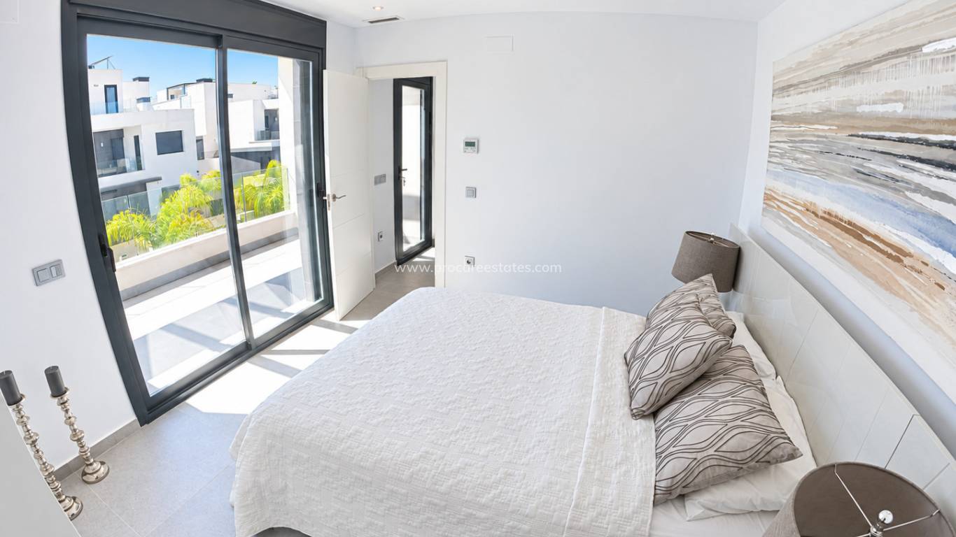 Resale - Villa - Algorfa - La Finca golf