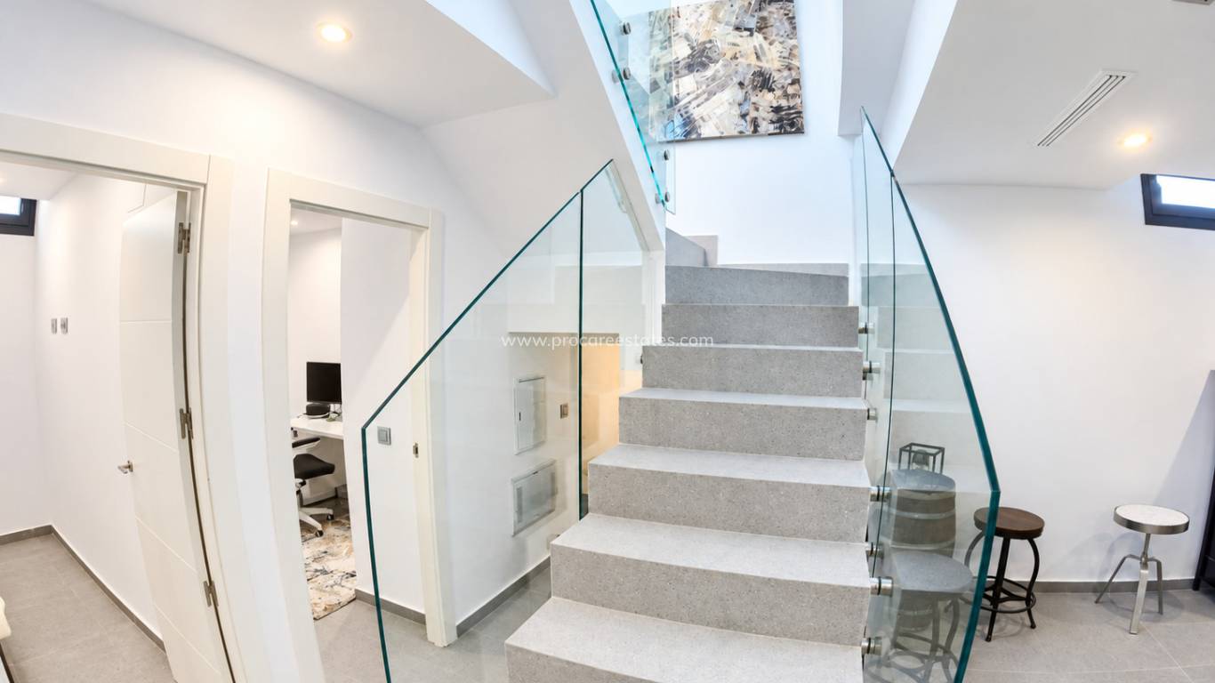 Resale - Villa - Algorfa - La Finca golf