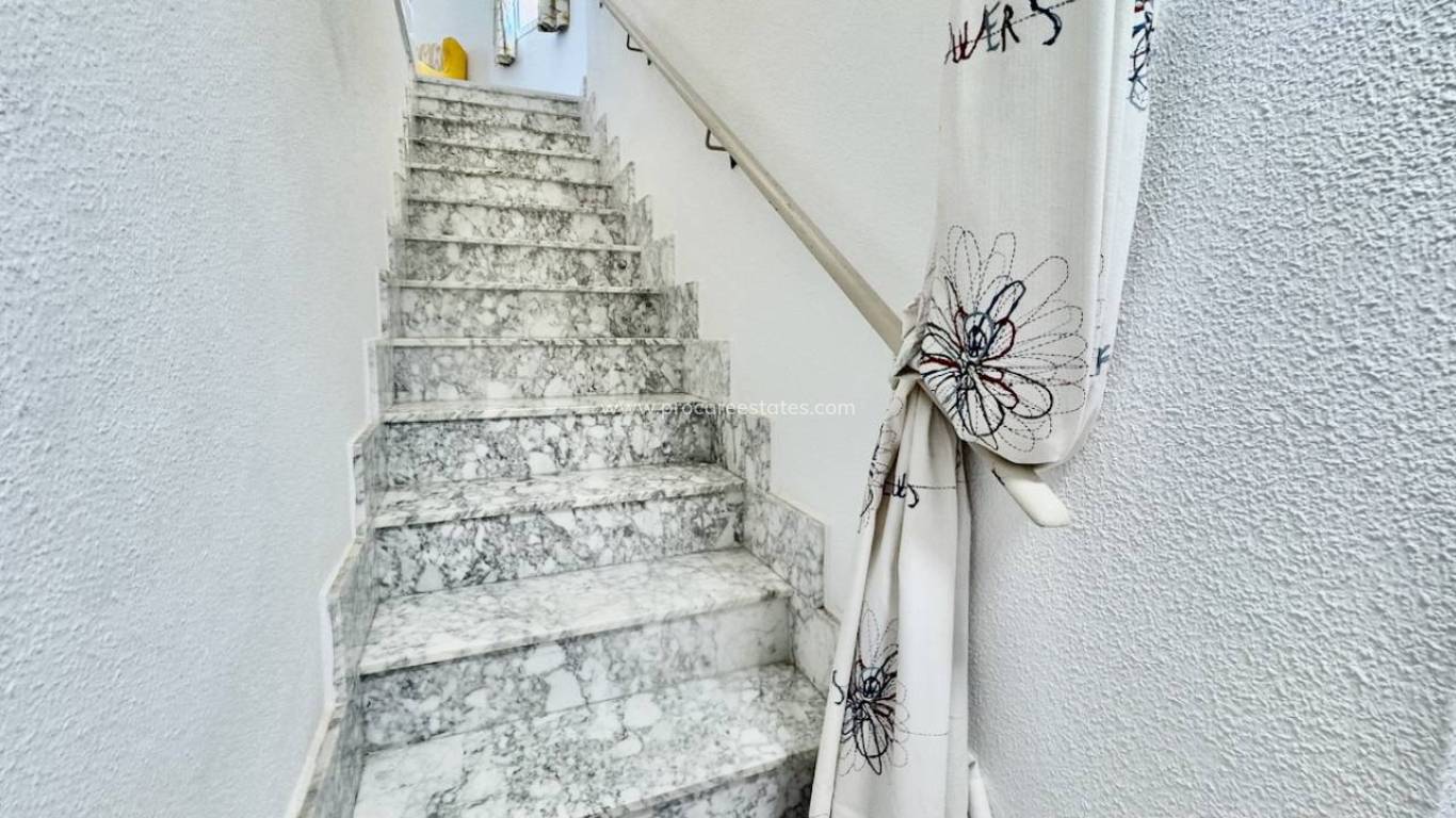 Resale - Villa - Algorfa - Lomas De La Juliana