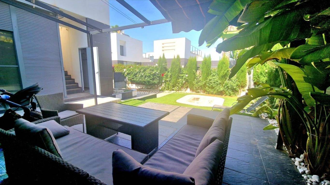 Resale - Villa - Algorfa - Pueblo 3