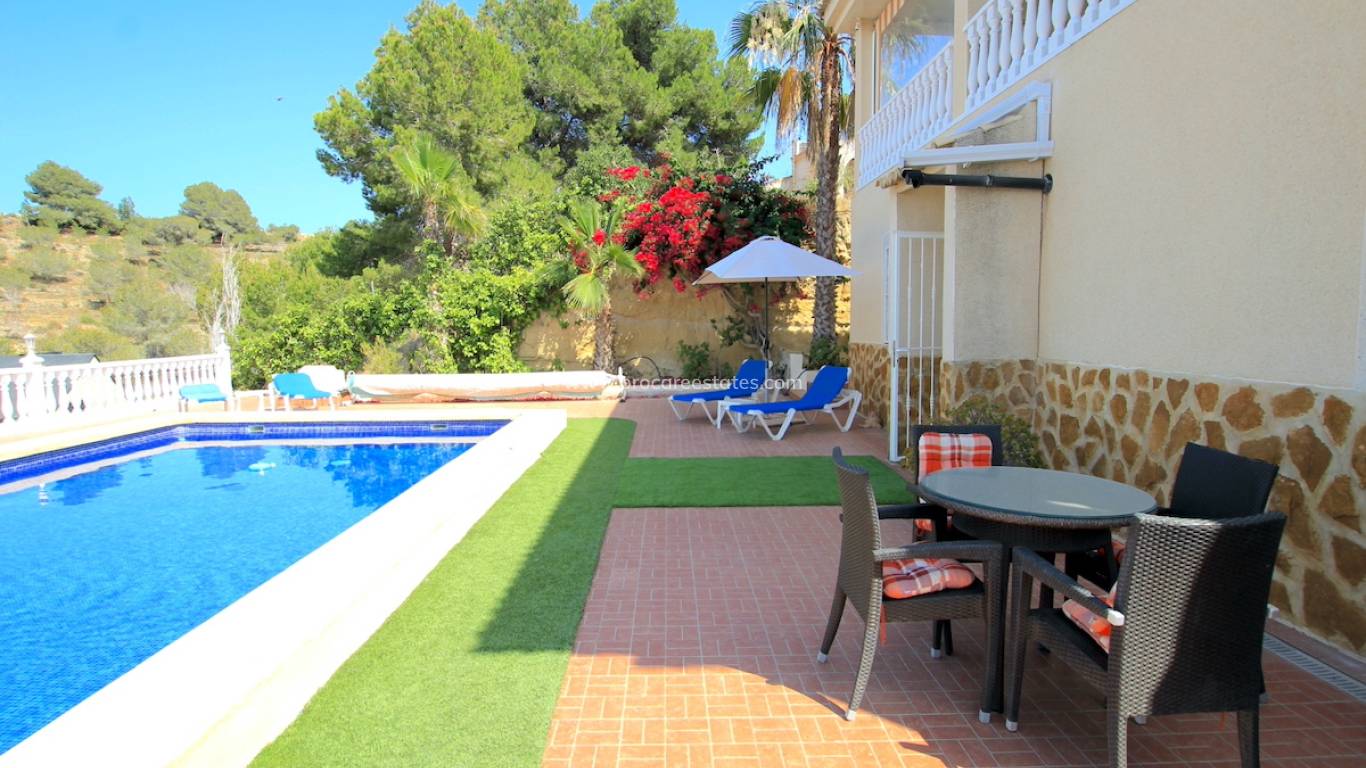 Resale - Villa - Algorfa