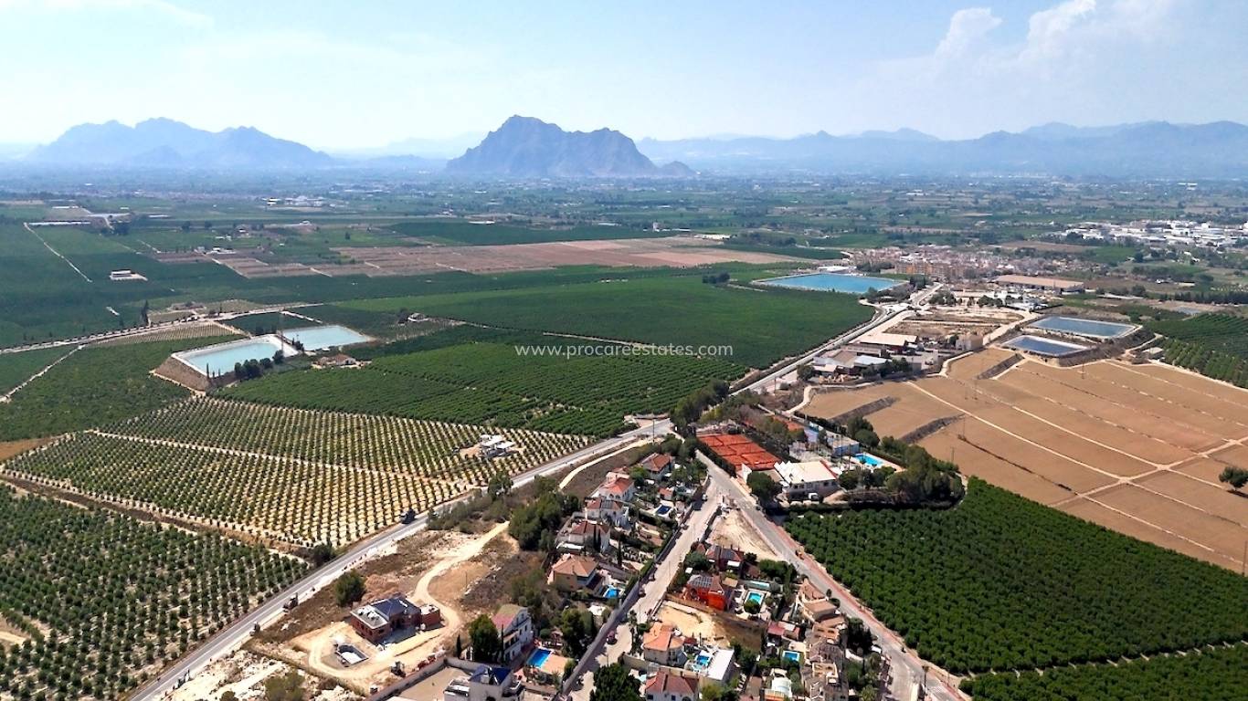 Resale - Villa - Algorfa