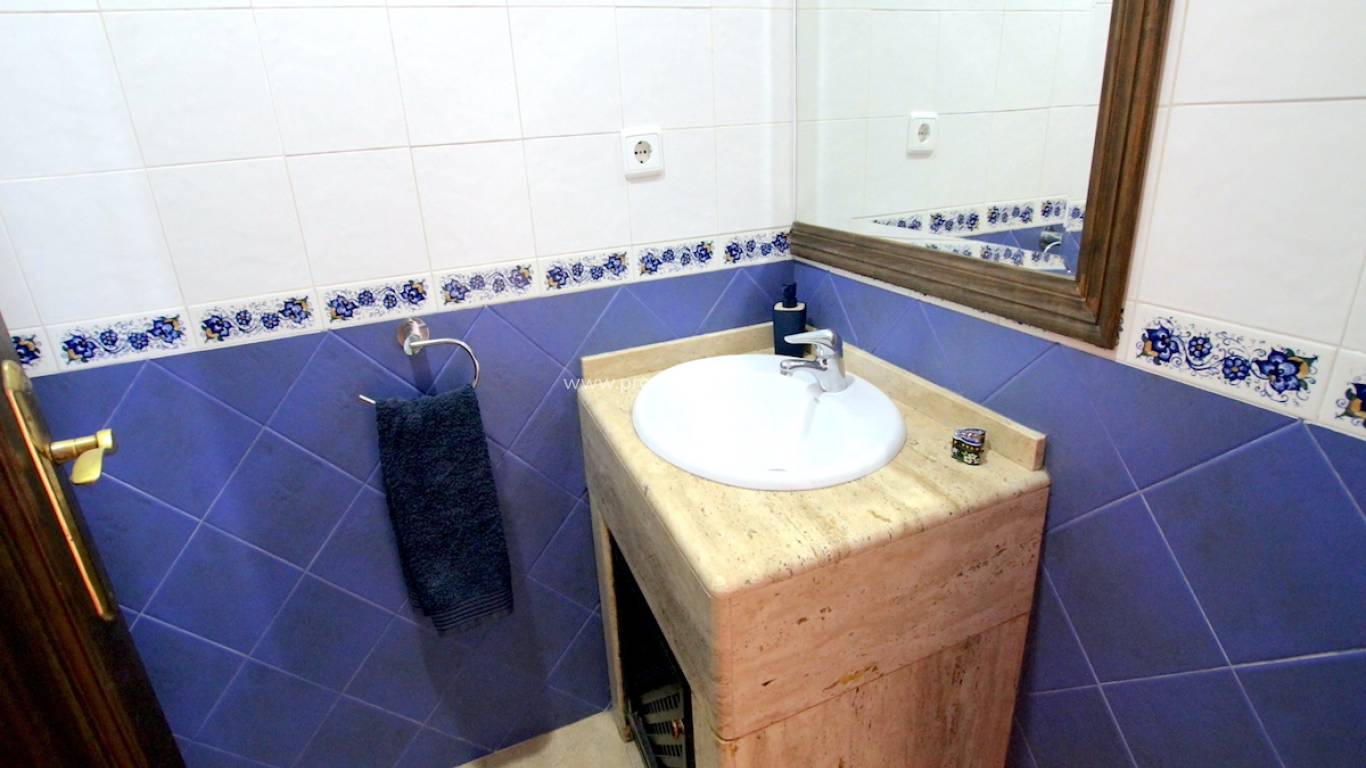 Resale - Villa - Algorfa