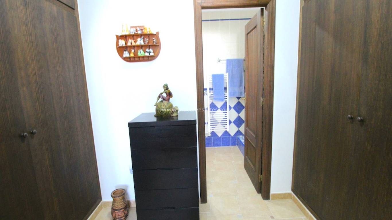 Resale - Villa - Algorfa