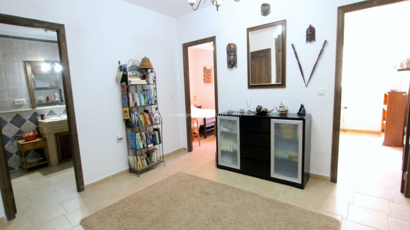 Resale - Villa - Algorfa