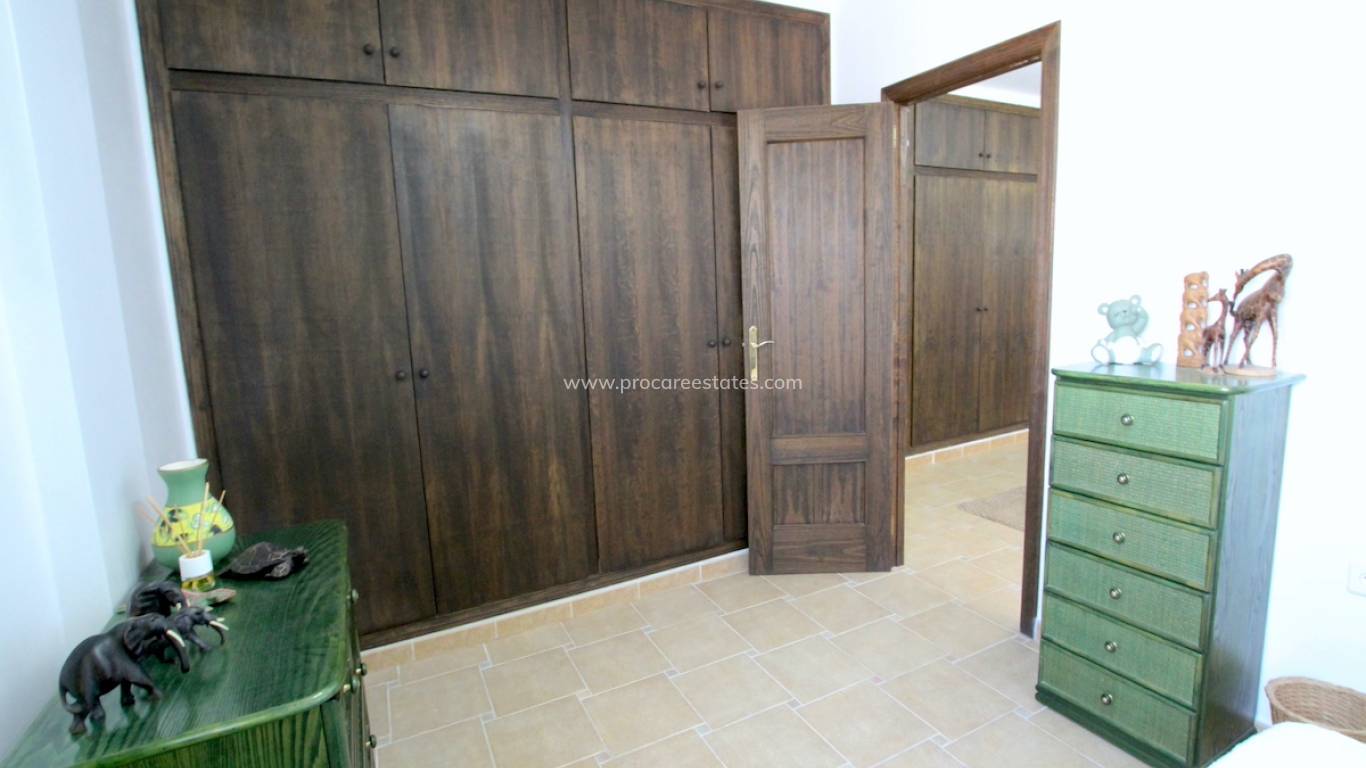 Resale - Villa - Algorfa