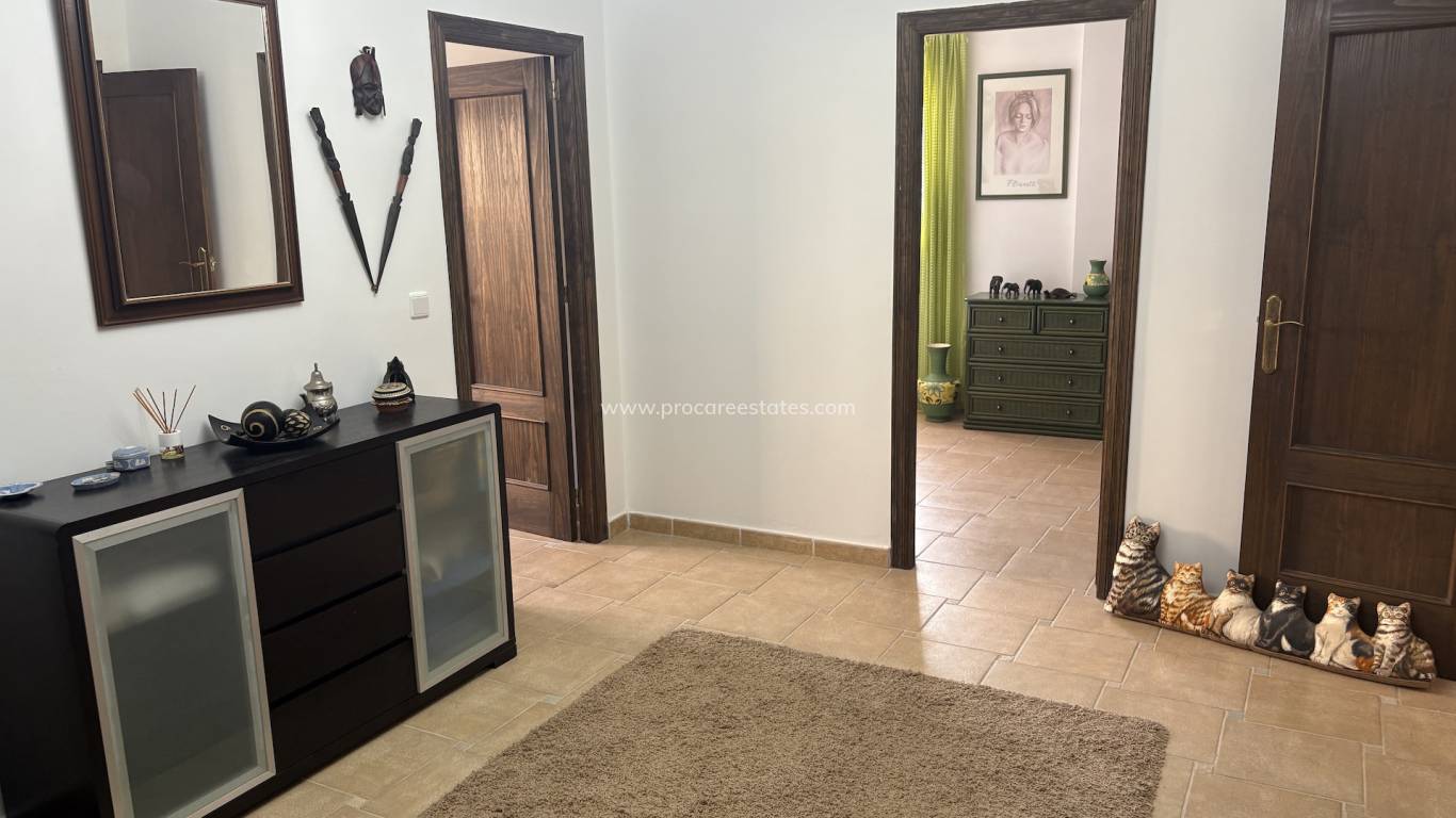 Resale - Villa - Algorfa