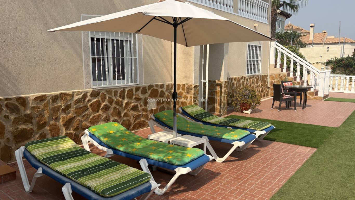 Resale - Villa - Algorfa