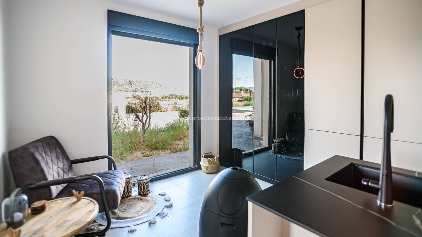 Resale - Villa - ASPE - Aspe