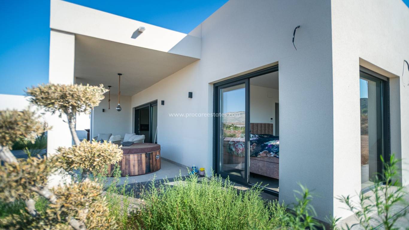 Resale - Villa - ASPE - Aspe