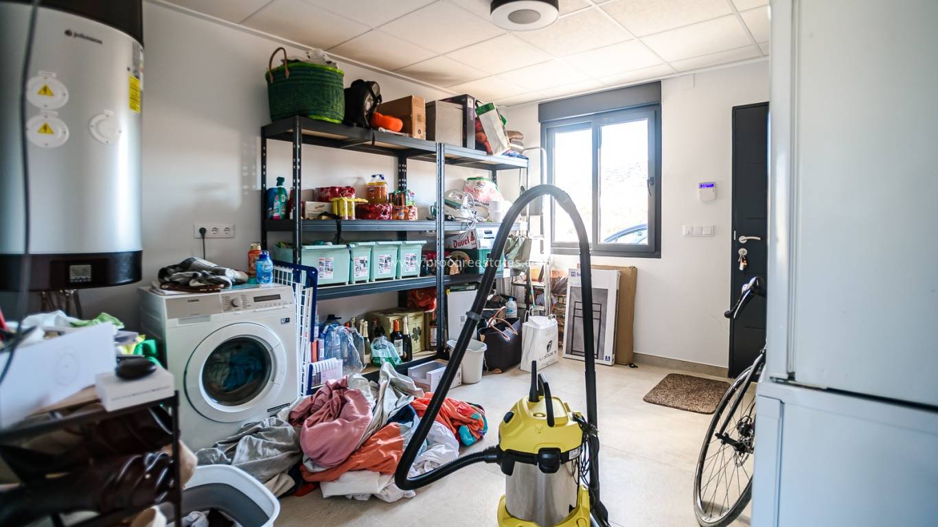 Resale - Villa - ASPE - Aspe