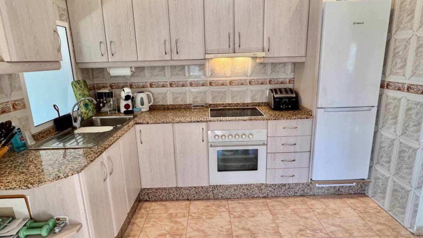 Resale - Villa - Benferri