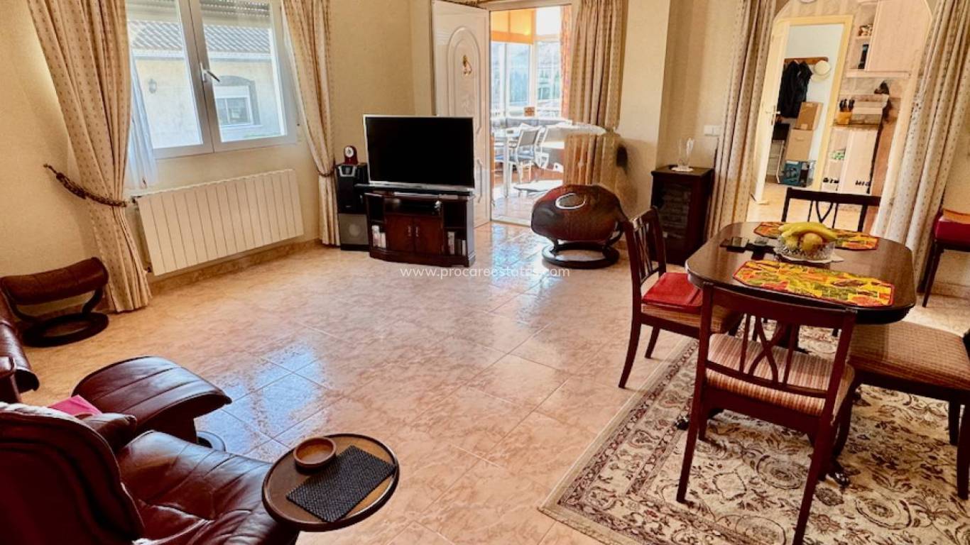 Resale - Villa - Benferri