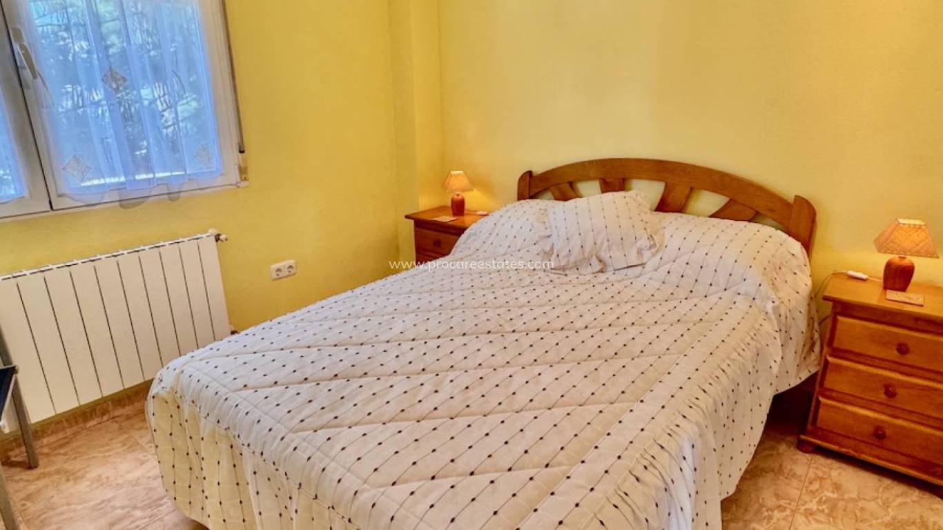 Resale - Villa - Benferri