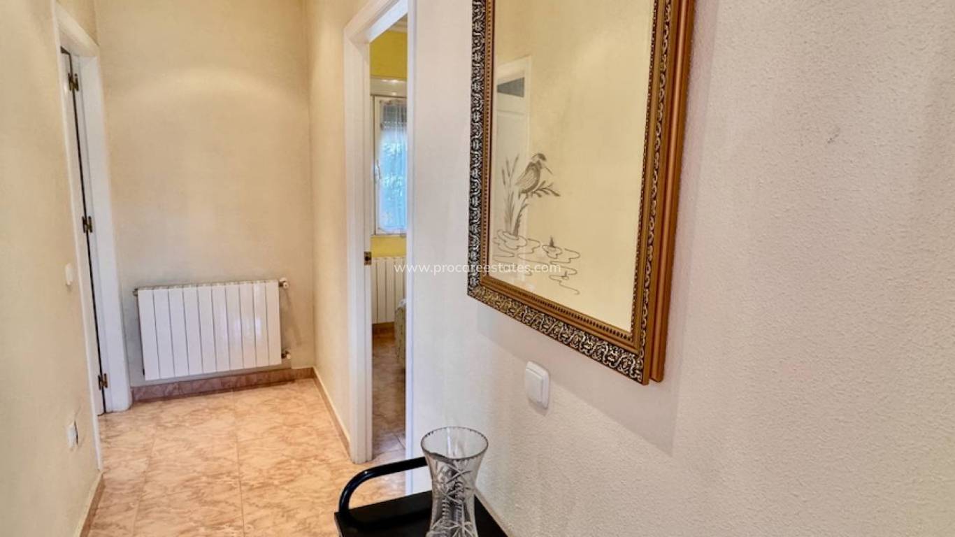 Resale - Villa - Benferri