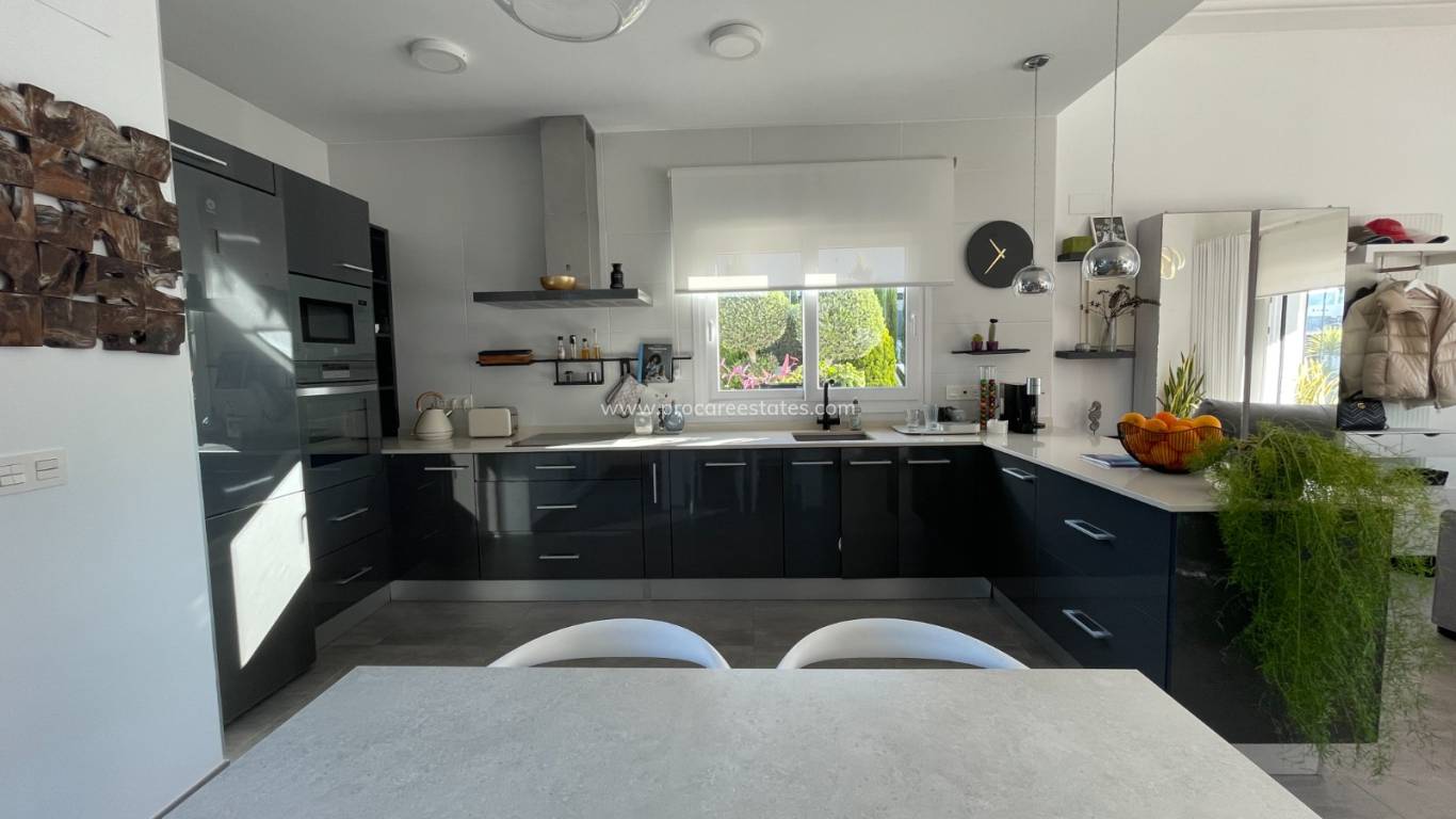 Resale - Villa - Benijofar - Centro