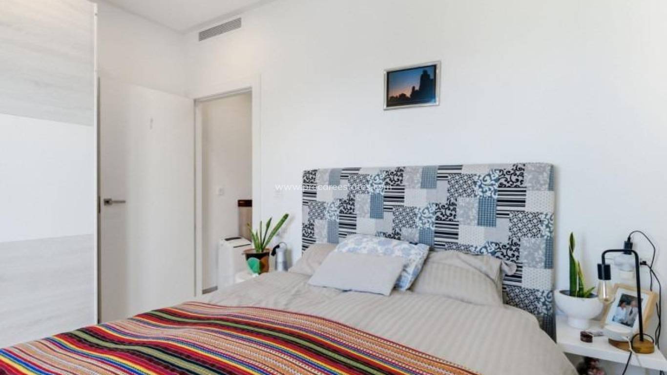 Resale - Villa - Benijofar - Pueblo 4