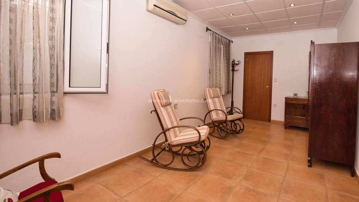 Resale - Villa - Benijofar