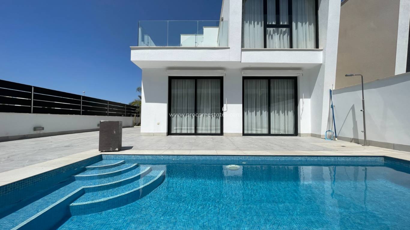 Resale - Villa - Benijofar