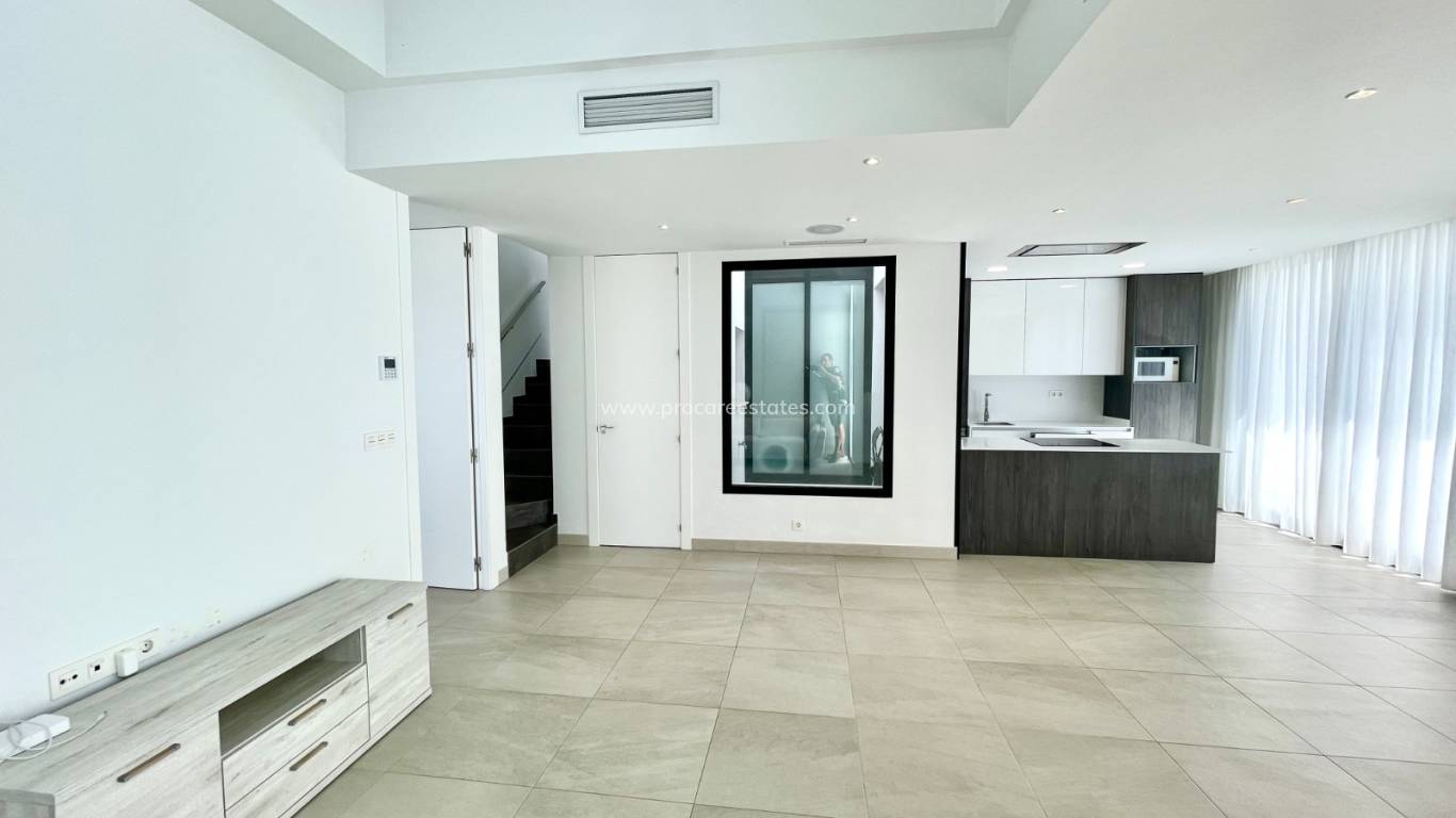 Resale - Villa - Benijofar