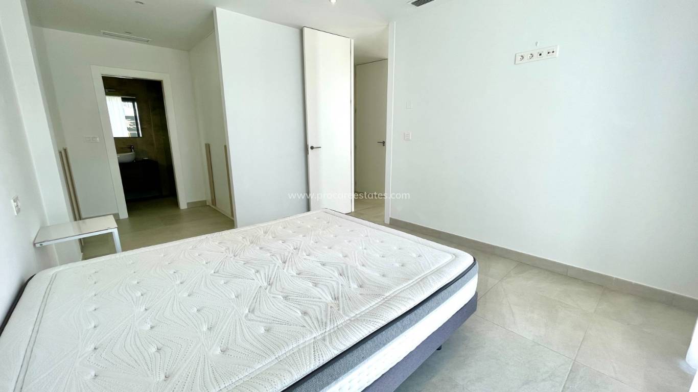 Resale - Villa - Benijofar