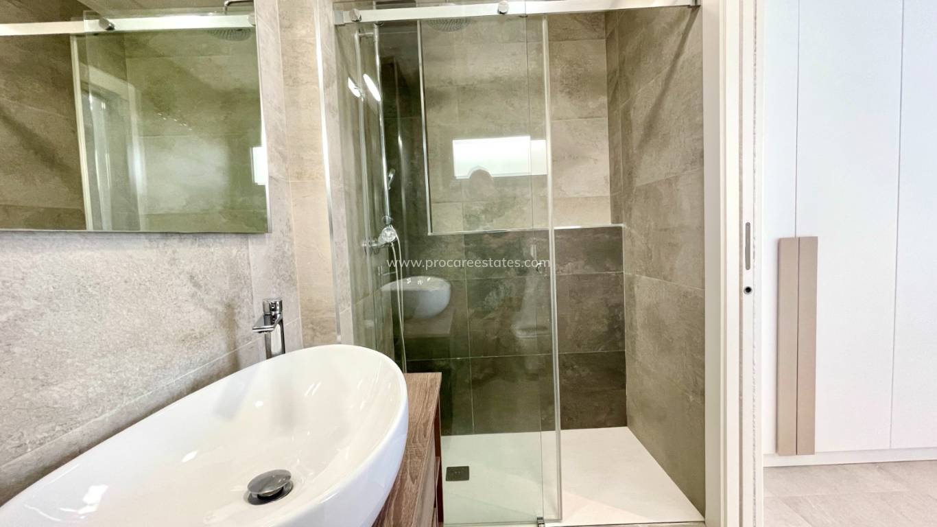 Resale - Villa - Benijofar