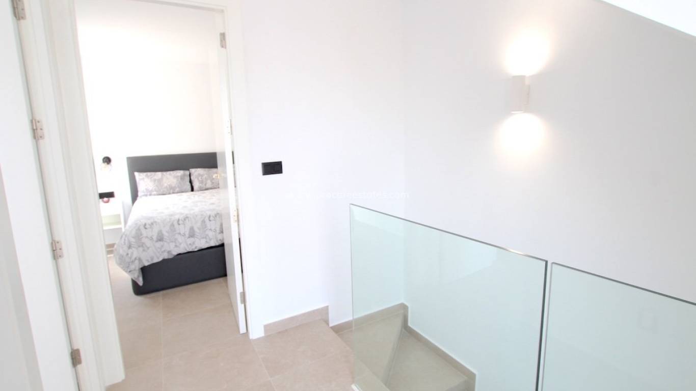 Resale - Villa - Benijofar