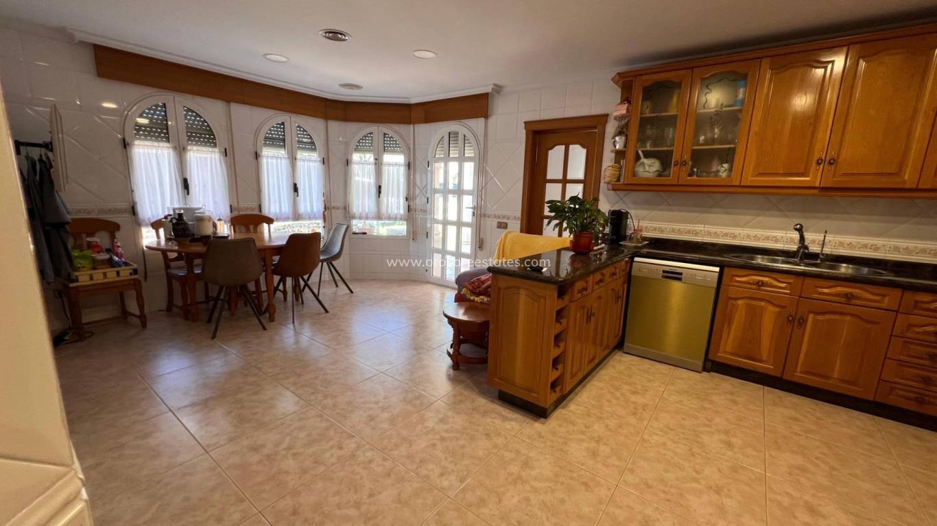 Resale - Villa - Callosa de Segura - Comunidad valenciana