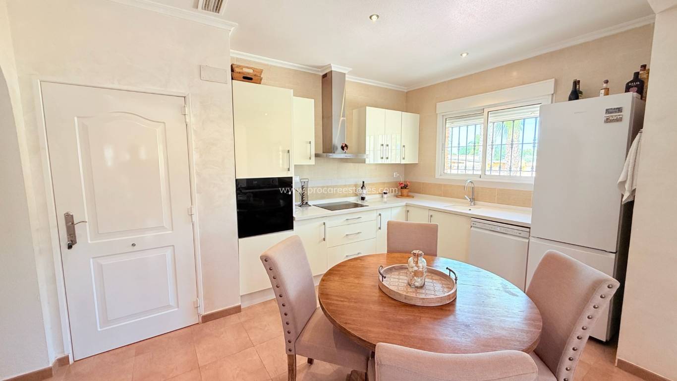 Resale - Villa - Catral