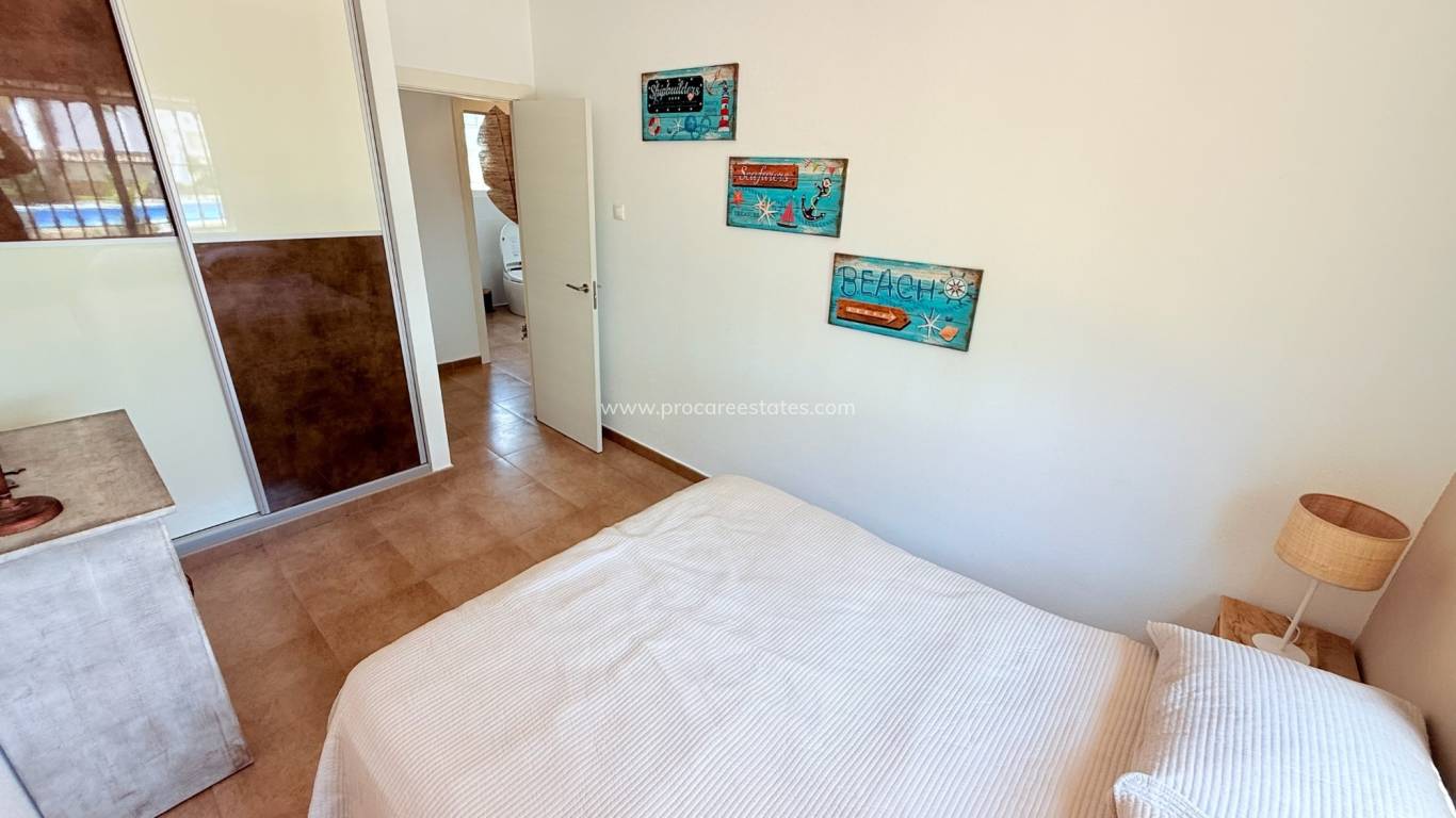 Resale - Villa - Catral