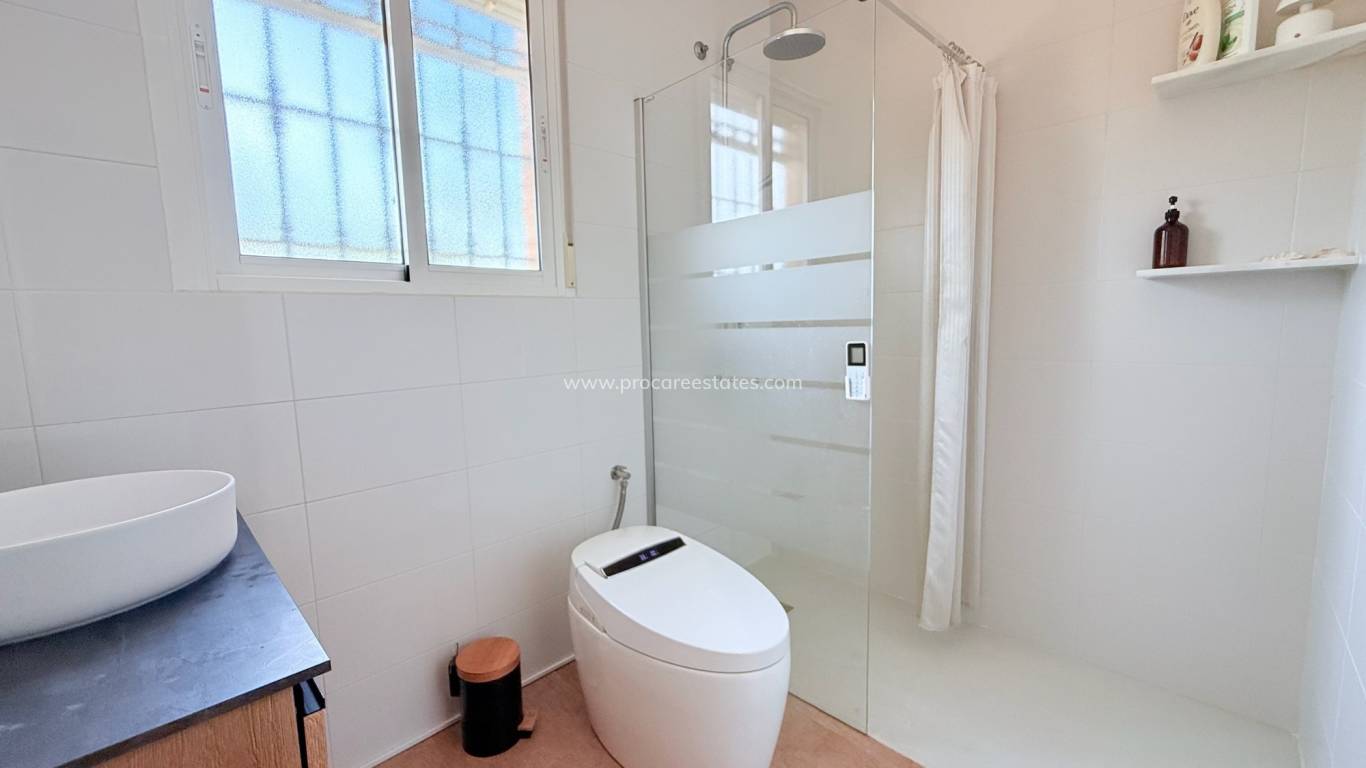 Resale - Villa - Catral