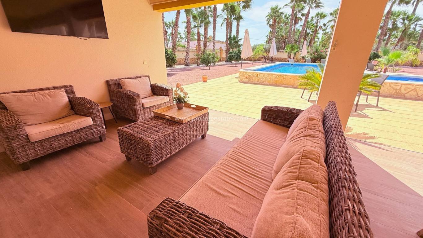 Resale - Villa - Catral