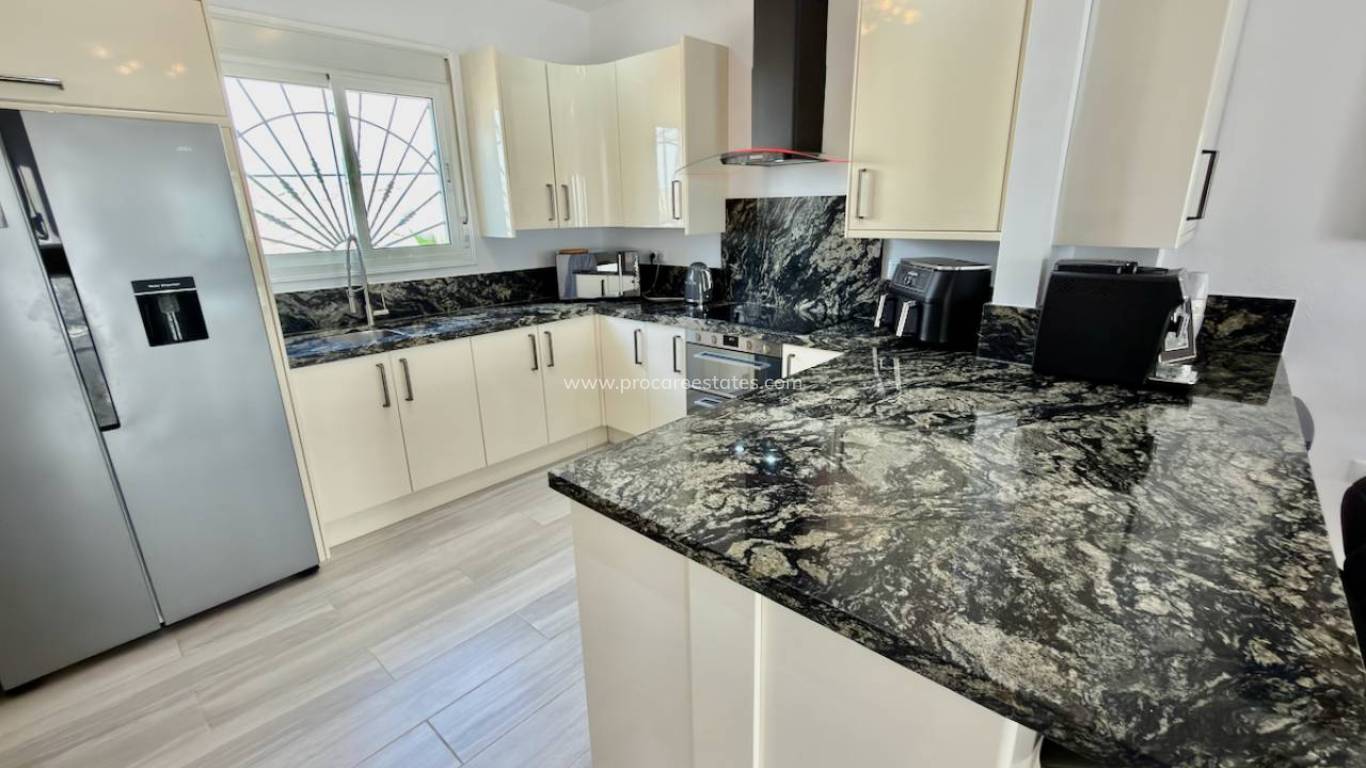 Resale - Villa - Ciudad Quesada - Central Quesada