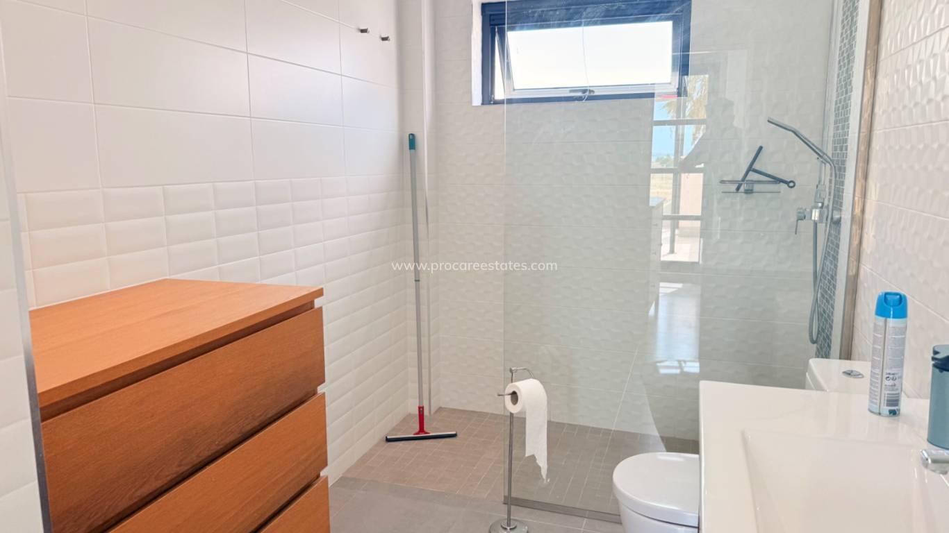 Resale - Villa - Ciudad Quesada - Pueblo Bravo
