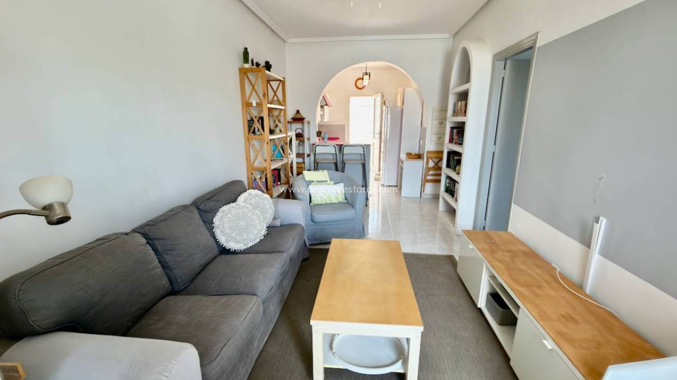 Resale - Villa - Ciudad Quesada - Pueblo Bravo