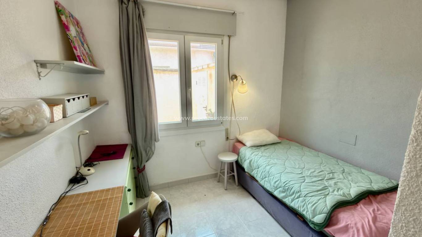 Resale - Villa - Ciudad Quesada - Pueblo Bravo