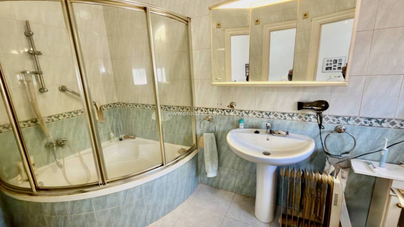 Resale - Villa - Ciudad Quesada - Rojales