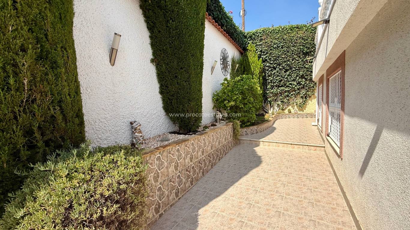 Resale - Villa - Ciudad Quesada - Rojales