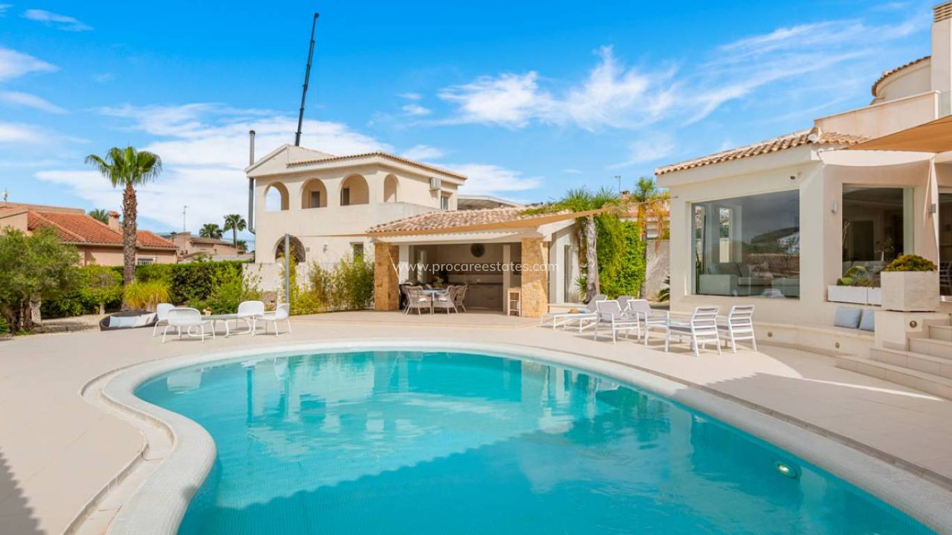 Resale - Villa - Ciudad Quesada