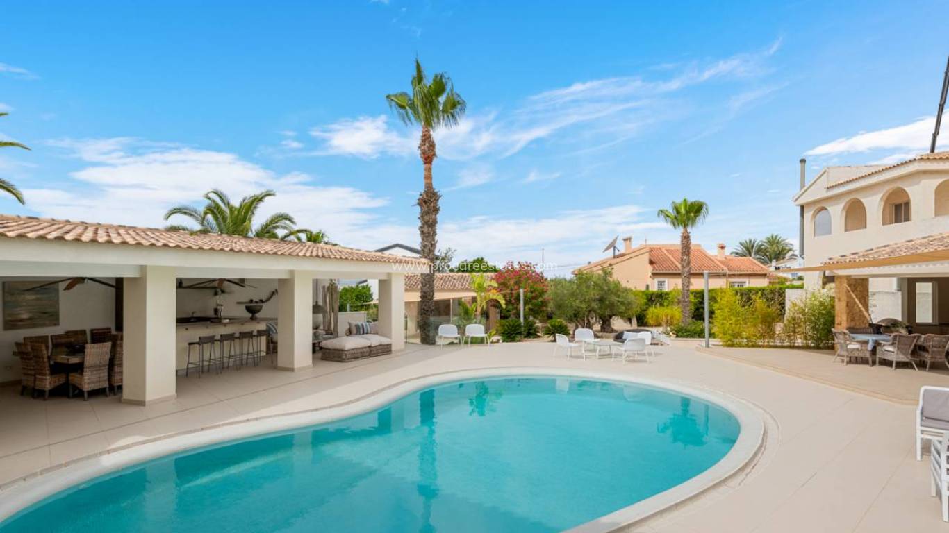 Resale - Villa - Ciudad Quesada