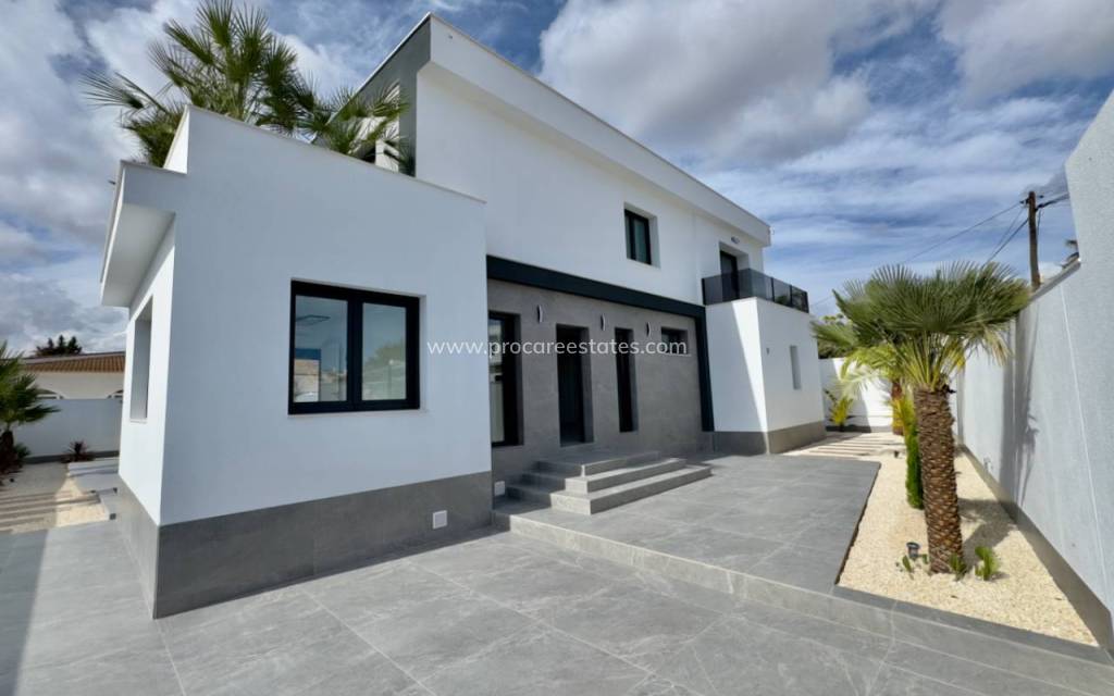 Resale - Villa - Ciudad Quesada