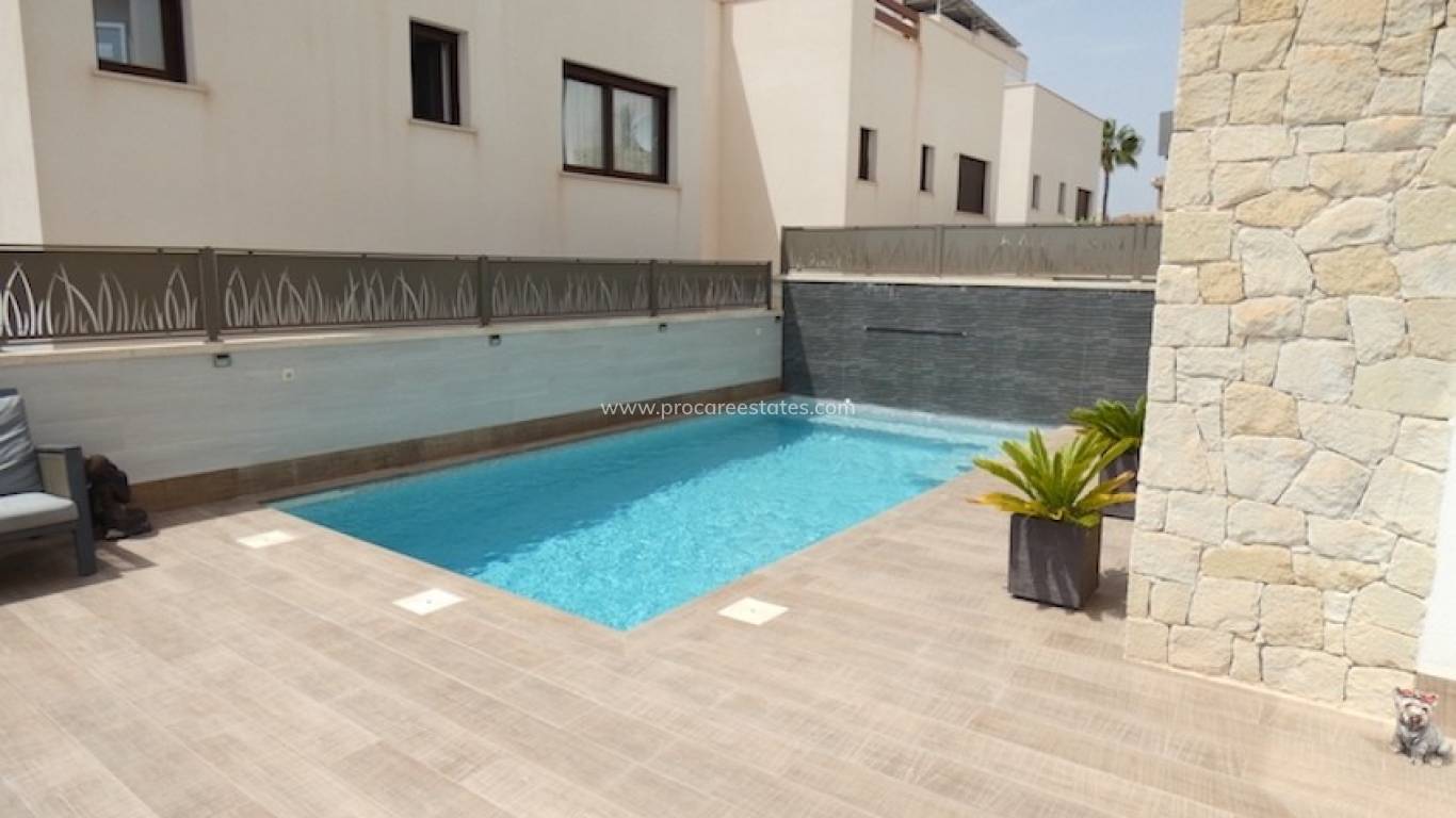 Resale - Villa - Ciudad Quesada