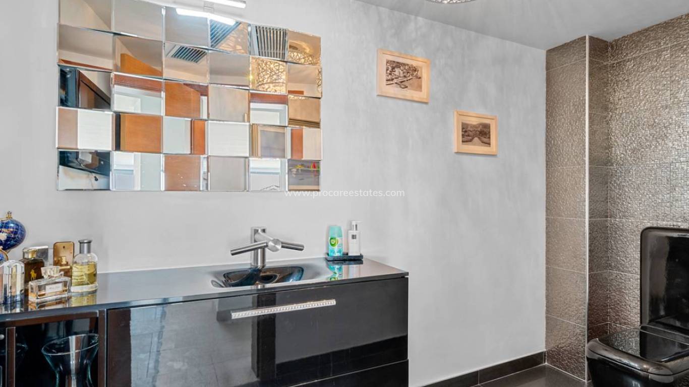 Resale - Villa - Ciudad Quesada