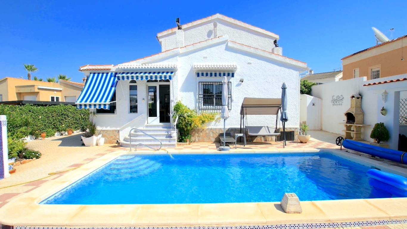 Resale - Villa - Ciudad Quesada