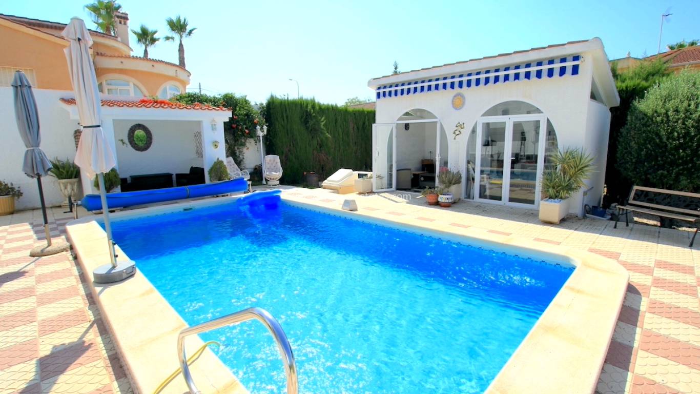 Resale - Villa - Ciudad Quesada