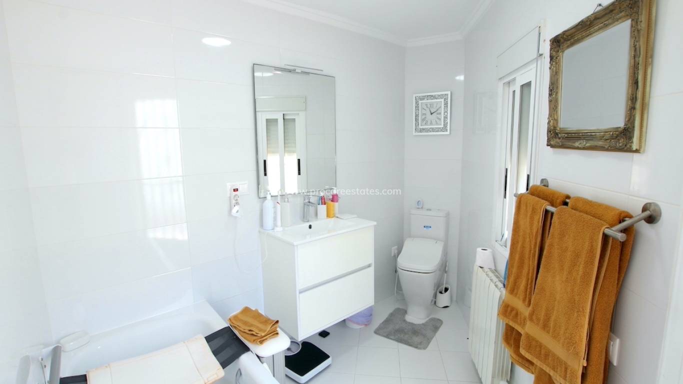 Resale - Villa - Ciudad Quesada