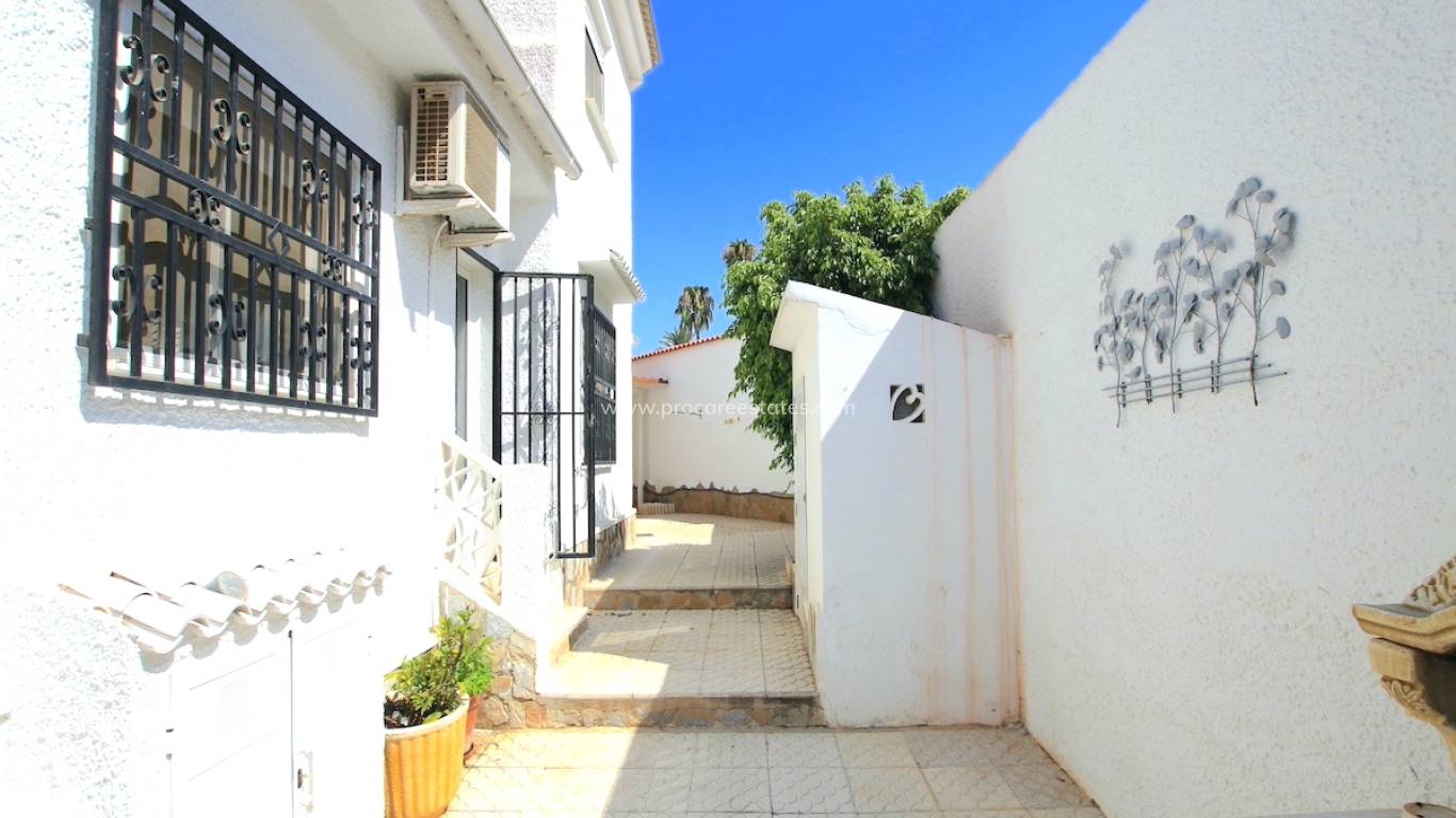 Resale - Villa - Ciudad Quesada