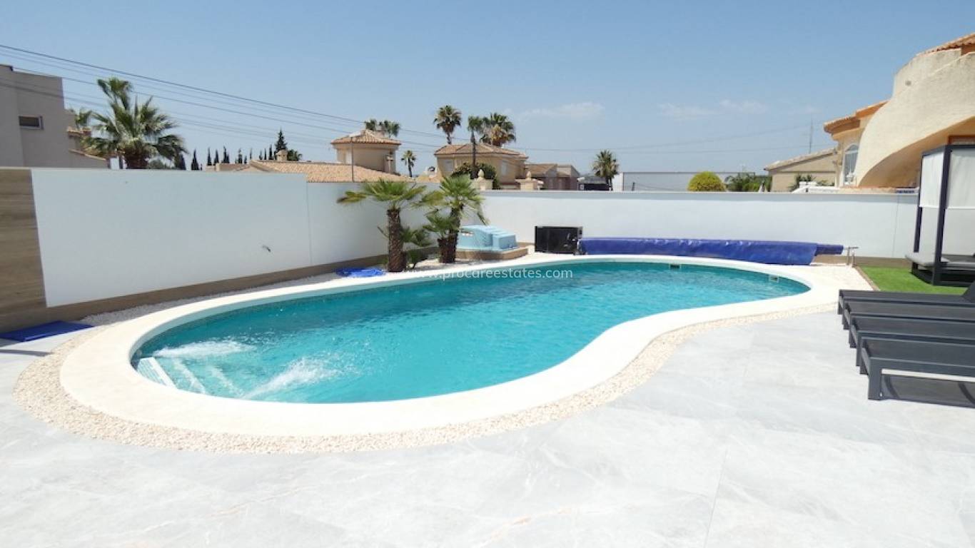 Resale - Villa - Ciudad Quesada